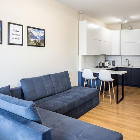 Новобудова В Центрі Львова Apartment Exterior photo